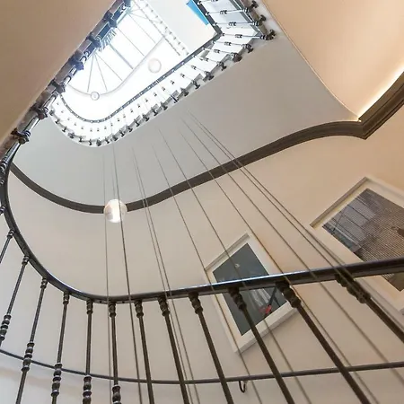 Amazing Penthouse Piazza Venezia * ローマ